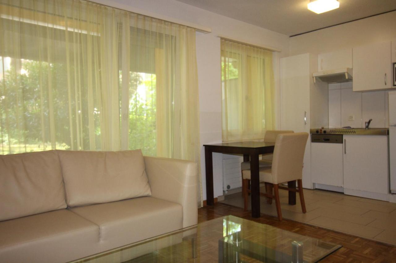Swiss Star District 11 - Self Check-In Apartment Zurich Ngoại thất bức ảnh